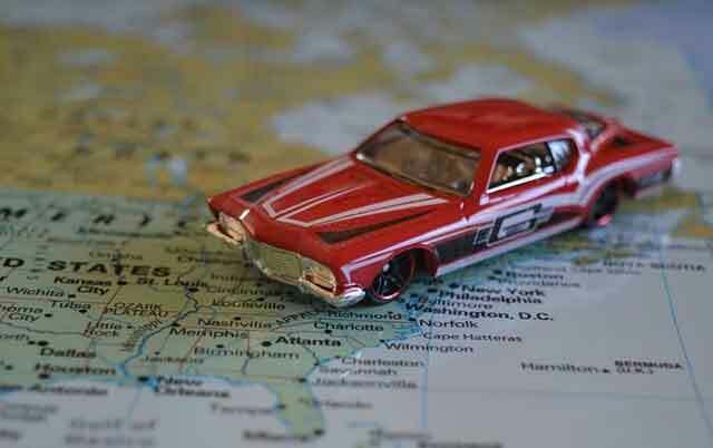 Stock2Com-voyages-roadtrip.jpg